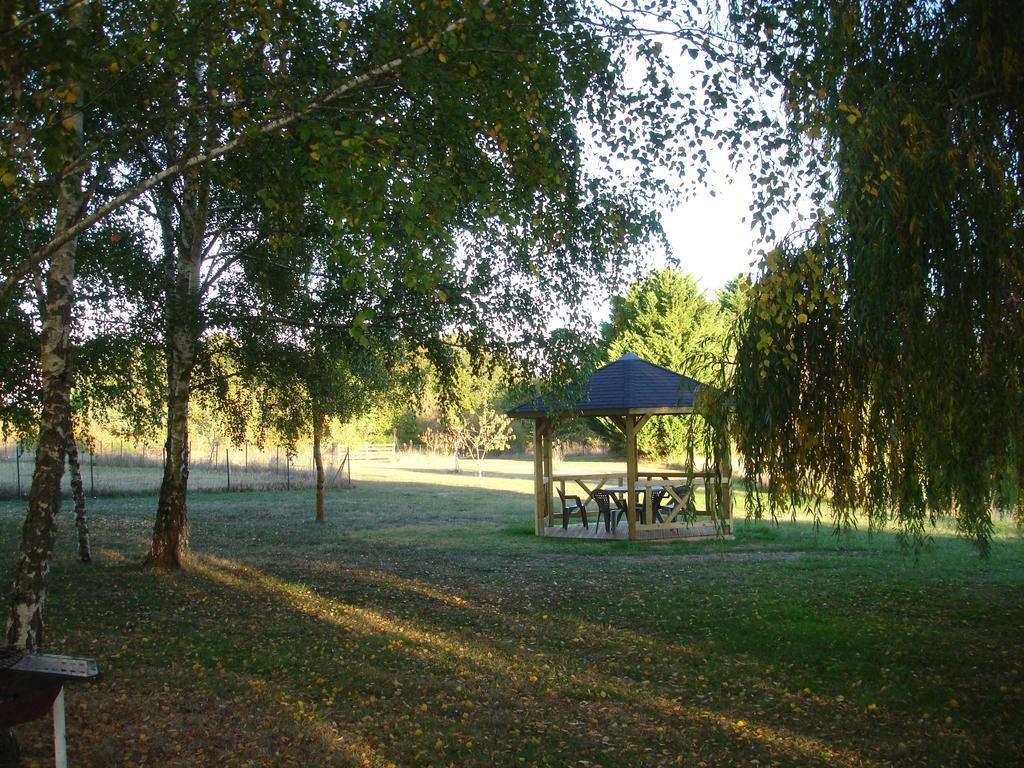 Hotel De Cormeray Шеверни Екстериор снимка
